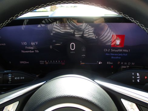 Used 2025 Buick Envision Sport Touring image 16