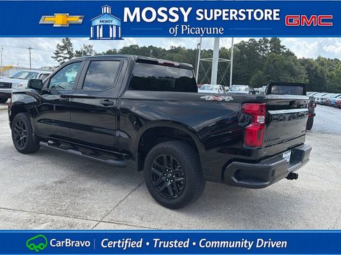 Certified 2025 Chevrolet Silverado 1500 Custom w/ Turbomax Blackout Package AWD/4WD image 4