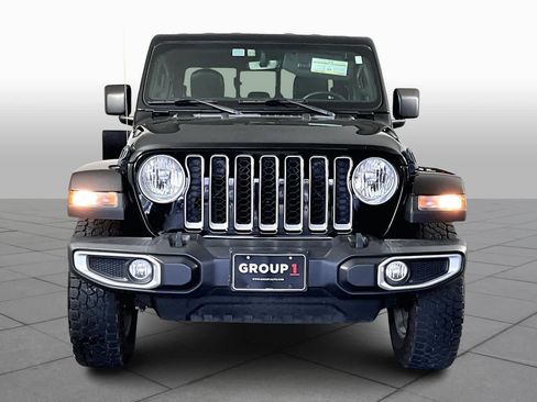Used 2022 Jeep Gladiator Overland w/ Popular Equipment Package image 4