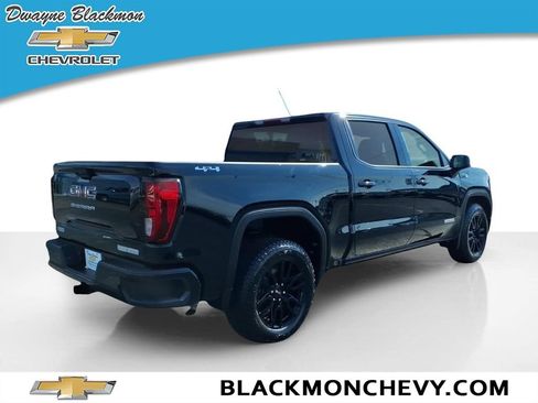 Used 2023 GMC Sierra 1500 Elevation AWD/4WD image 3