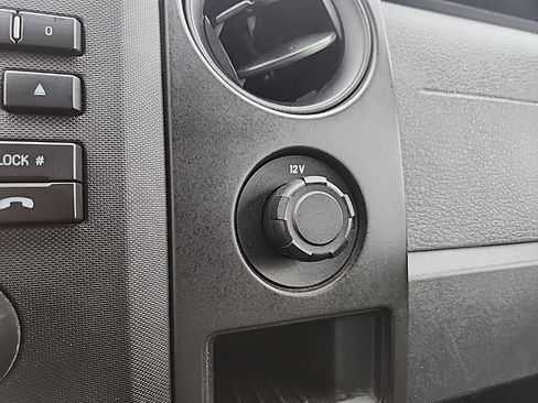 Used 2013 Ford F150 XL w/ Mid Equipment Group AWD/4WD image 21