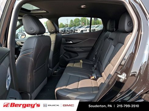 New 2026 Buick Envista Avenir FWD image 7