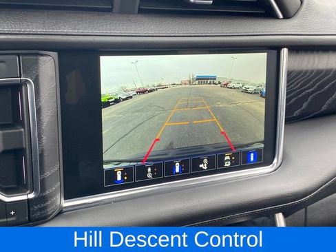Certified 2023 GMC Yukon Denali AWD/4WD image 10