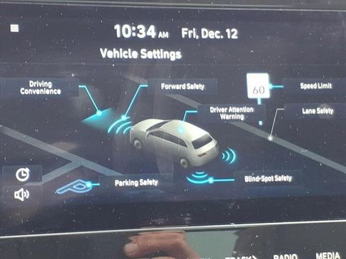 Certified 2022 Hyundai Tucson Limited w/ Cargo Package image 11