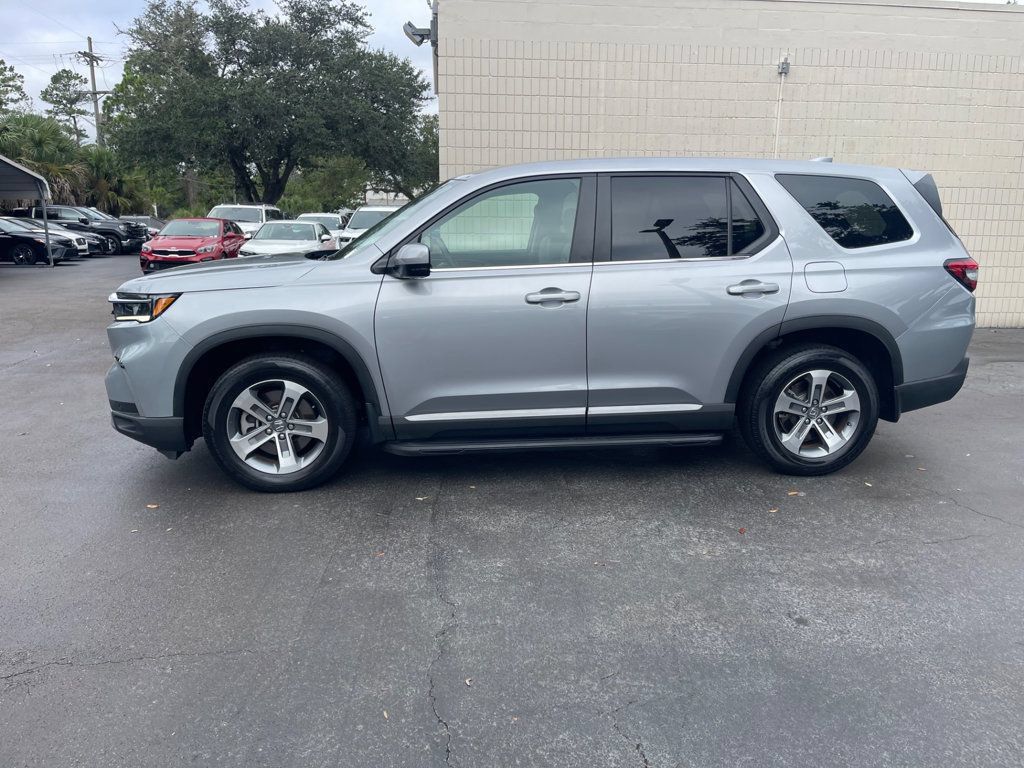 Used 2024 Honda Pilot EX-L image 2