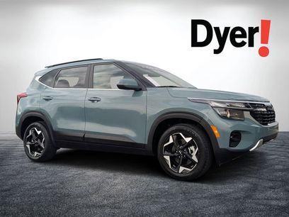 Certified 2025 Kia Seltos EX