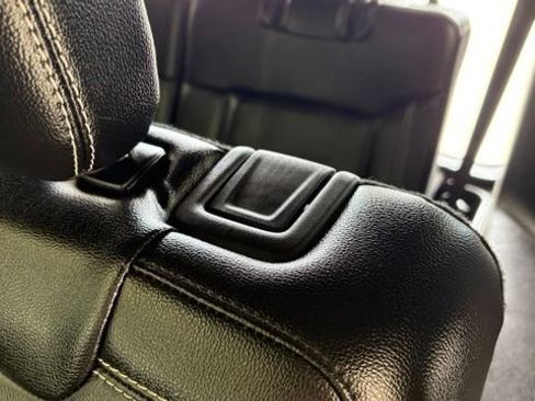 Used 2023 Ford Explorer ST AWD/4WD image 23