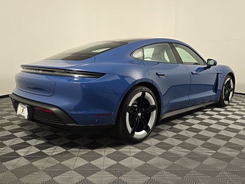 Certified 2025 Porsche Taycan AWD/4WD image 7