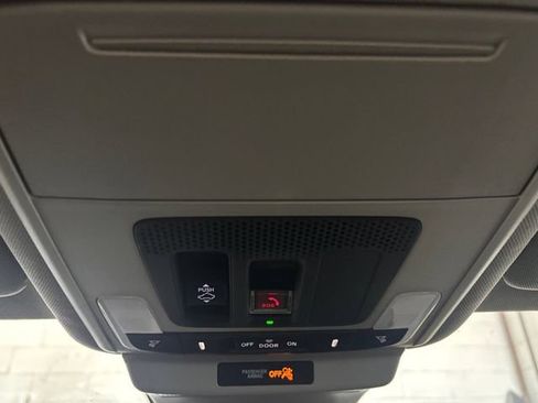 Used 2024 Honda Accord EX image 34