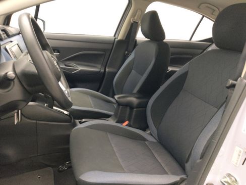 Used 2024 Nissan Versa SV w/ Trunk Package FWD image 17
