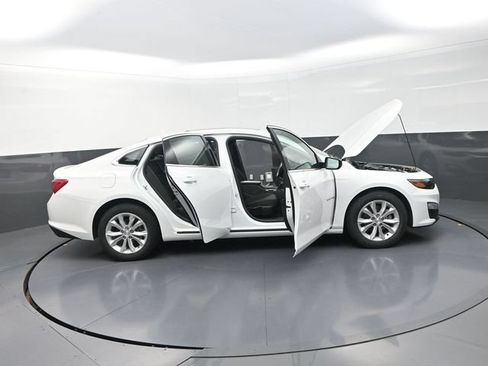 Used 2024 Chevrolet Malibu LT FWD image 47