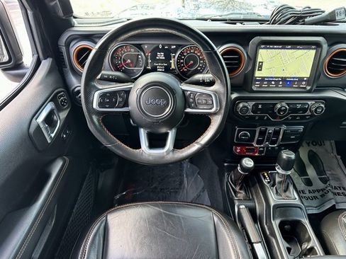 Used 2020 Jeep Gladiator Mojave image 17