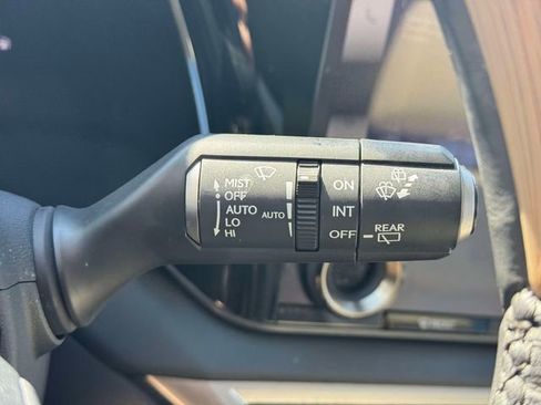 Used 2023 Lexus RX 350h w/ Accessory Package (Z1) AWD/4WD image 30