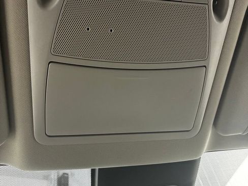 Used 2019 Nissan Rogue SV AWD/4WD image 26