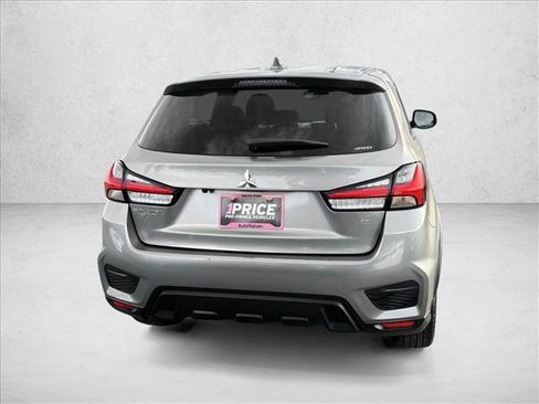 Used 2024 Mitsubishi Outlander Sport LE AWD/4WD image 6