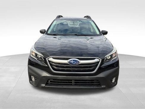 Used 2020 Subaru Outback 2.5i image 2