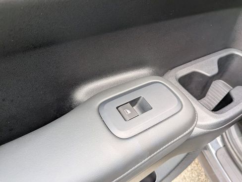 Used 2025 Hyundai Santa Fe SEL FWD image 26