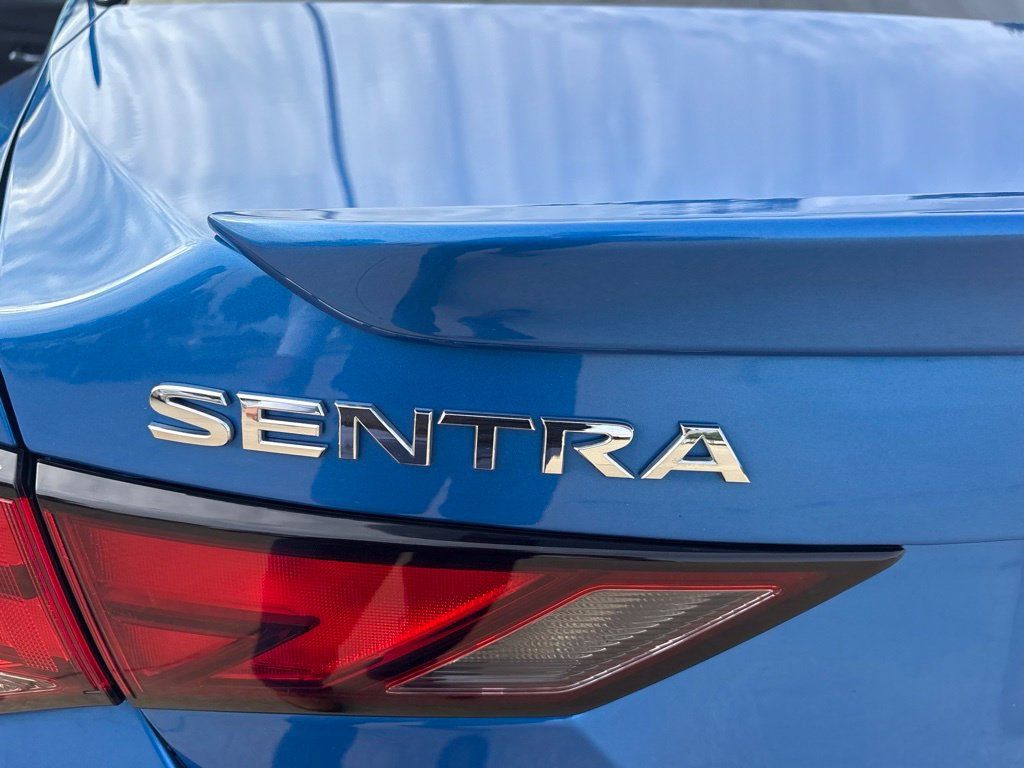 Used 2020 Nissan Sentra SR FWD image 21