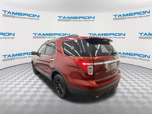 Used 2014 Ford Explorer XLT w/ Equipment Group 202A FWD image 3