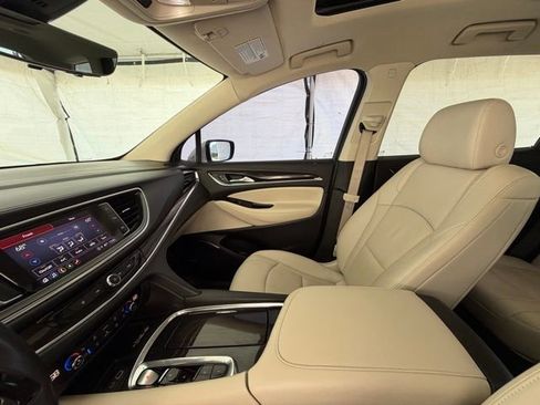 Used 2022 Buick Enclave Premium w/ Experience Buick Package image 27