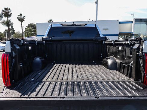 Used 2023 Toyota Tundra Limited image 13