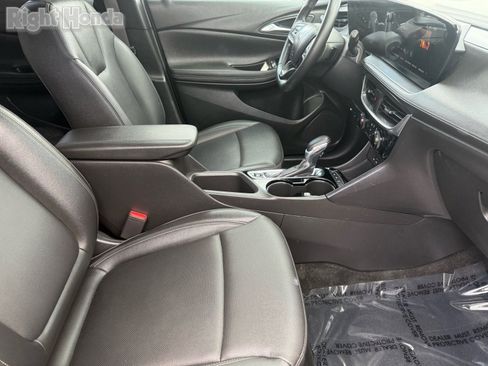 Used 2024 Buick Encore GX Sport Touring image 30