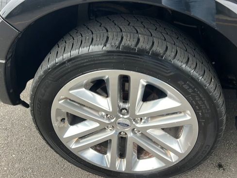 Used 2015 Ford Expedition EL Platinum image 30