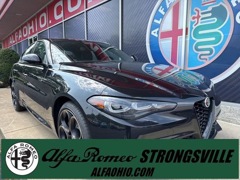 New 2025 Alfa Romeo Giulia Intensa w/ Driving Assist Package image 1