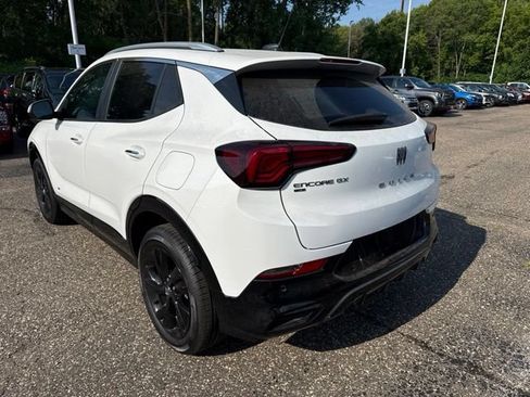 Used 2025 Buick Encore GX Sport Touring w/ Advanced Technology Package AWD/4WD image 3