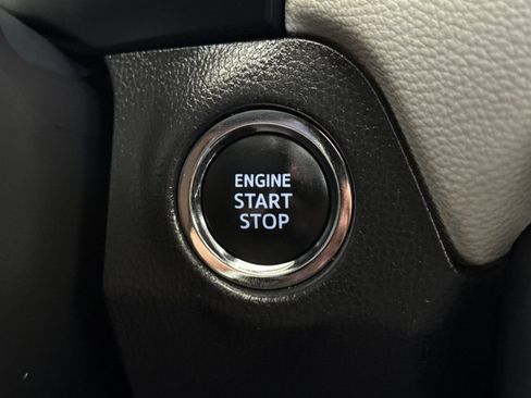 Used 2025 Toyota RAV4 XLE w/ Convenience Package image 22