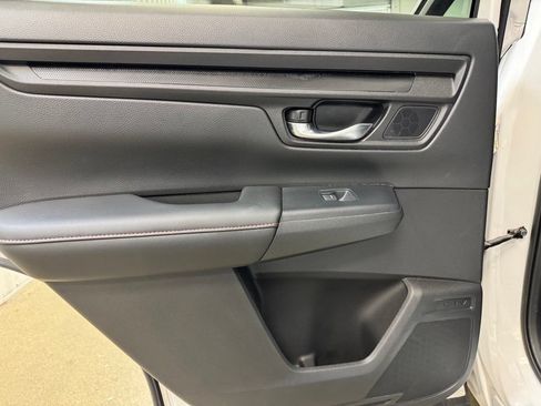 Used 2025 Honda CR-V Sport-L image 16