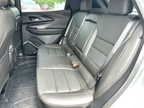 Used 2026 Chevrolet TrailBlazer RS w/ Driver Confidence Package FWD image 23