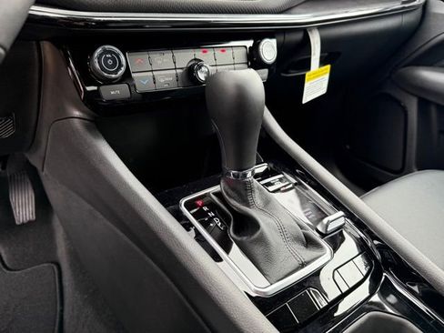 New 2026 Jeep Compass Latitude AWD/4WD image 26