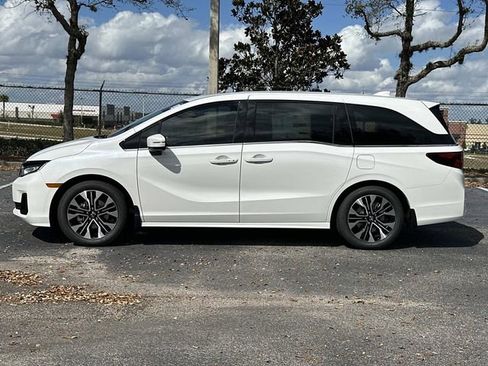 New 2026 Honda Odyssey Elite image 6