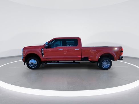 Used 2025 Ford F450 Lariat w/ Chrome Package image 5