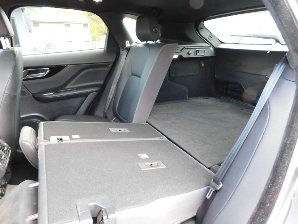 Used 2018 Jaguar F-PACE Premium AWD/4WD image 26