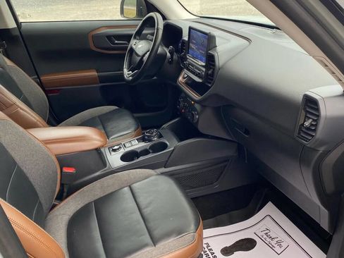 Used 2022 Ford Bronco Sport Outer Banks w/ Tech Package image 27