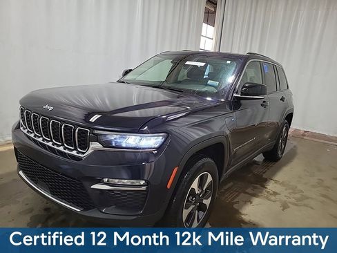 Used 2023 Jeep Grand Cherokee 4WD 4xe image 2
