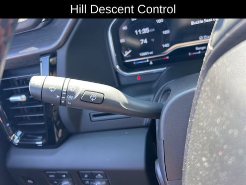 Used 2024 GMC Sierra 1500 AT4 w/ AT4 Preferred Package image 28