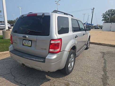 Used 2009 Ford Escape XLT AWD/4WD image 5