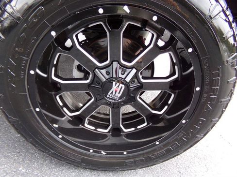 Used 2016 Chevrolet Silverado 1500 LT w/ All Star Edition image 70