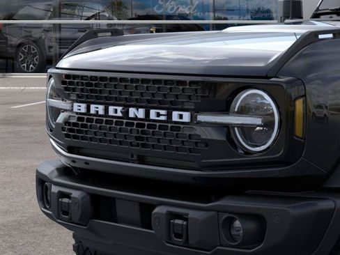 New 2026 Ford Bronco Badlands AWD/4WD image 34