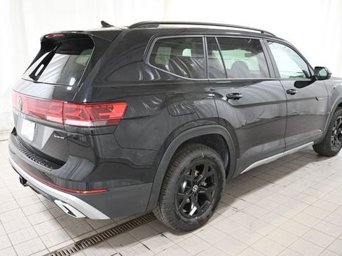 New 2026 Volkswagen Atlas Peak Edition AWD/4WD image 13