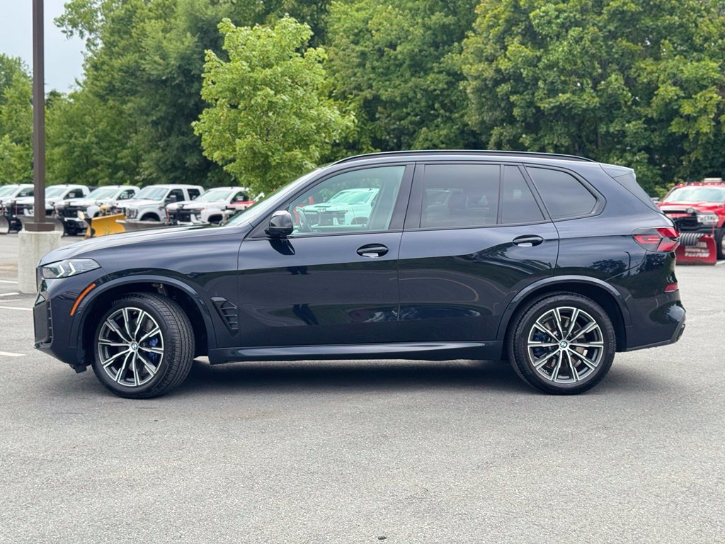 Certified 2024 BMW X5 M60i AWD/4WD image 3