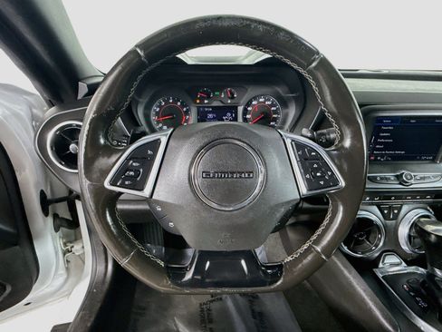 Used 2019 Chevrolet Camaro LT RWD image 13