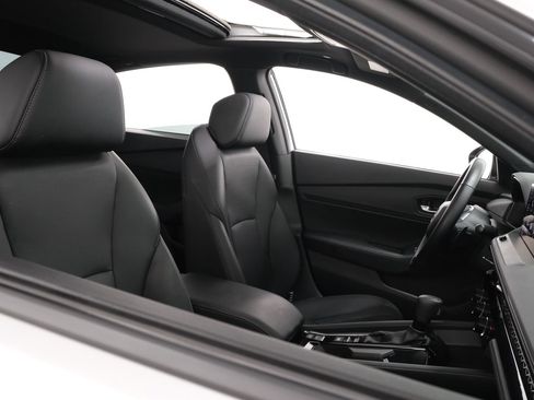 Used 2024 Honda Accord Sport image 35