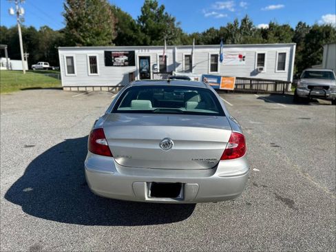 Used 2007 Buick LaCrosse CX image 8