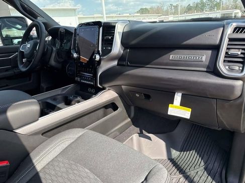 New 2026 RAM 2500 Big Horn AWD/4WD image 38