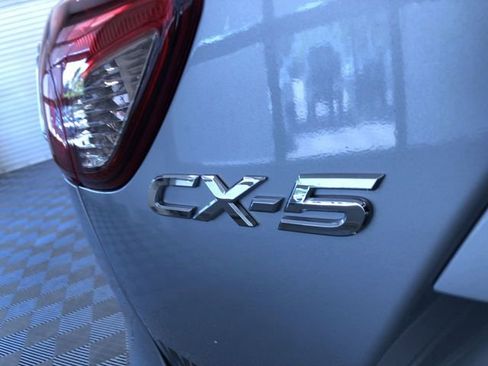 Used 2016 MAZDA CX-5 Touring w/ Bose/Moonroof Package FWD image 16