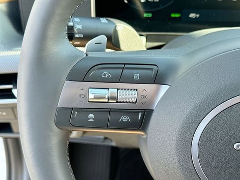 New 2025 Hyundai Sonata Limited FWD image 15